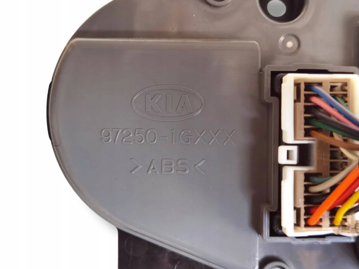 Bedienfeld Klimaanlage Kia Rio 2 97250-1GXXX image 4