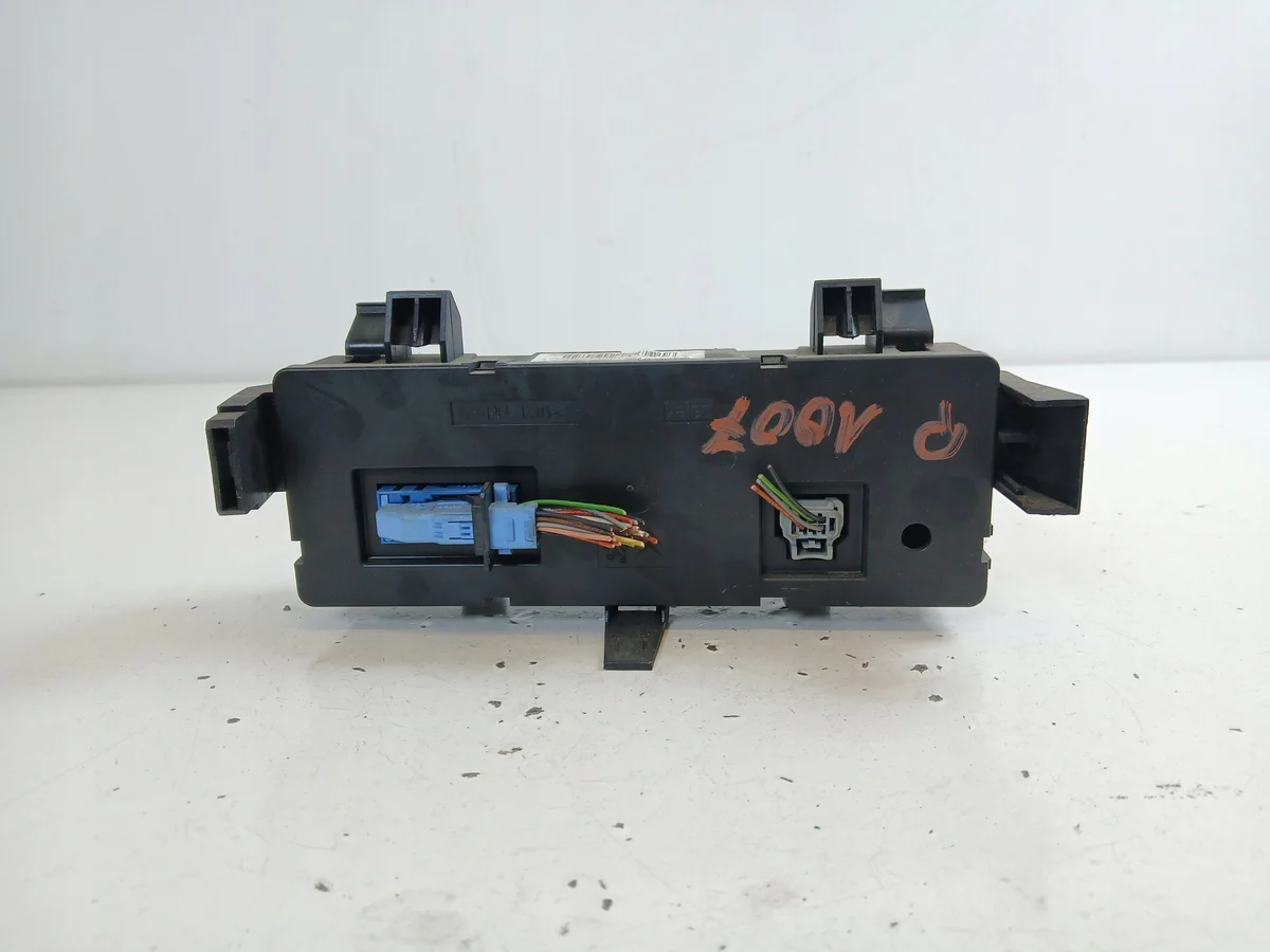 Peugeot 1007 Airco Paneel 96530443XT image 3