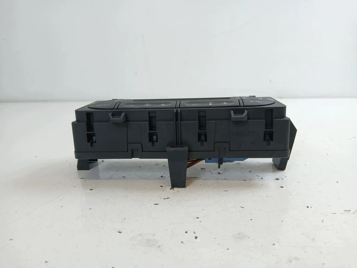 Peugeot 1007 Airco Paneel 96530443XT image 5