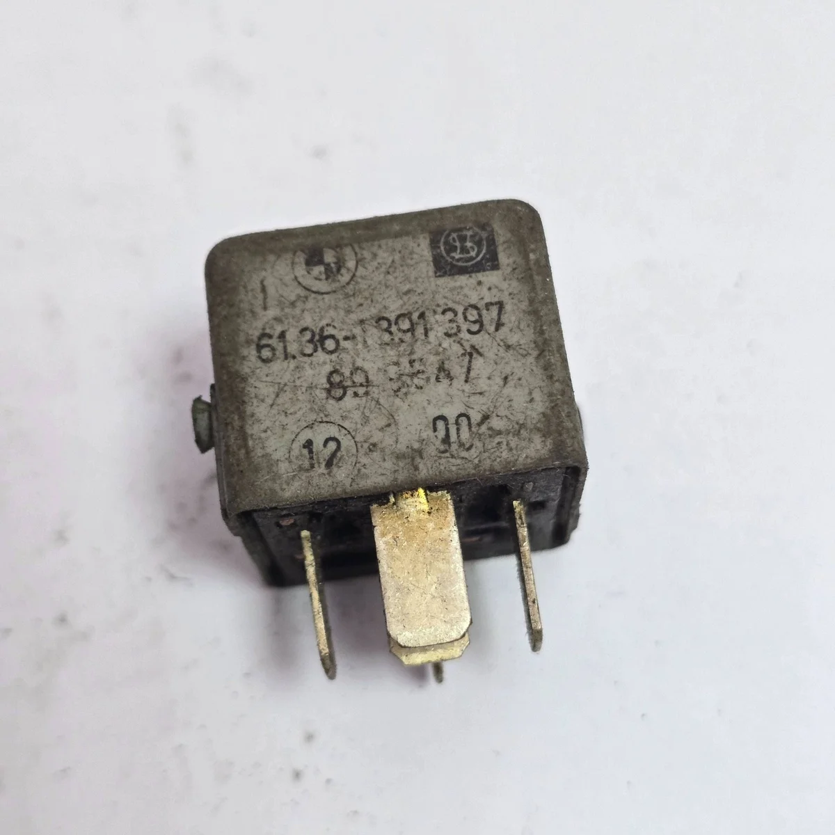 Relé BMW 3 E46 61361391397 Usado