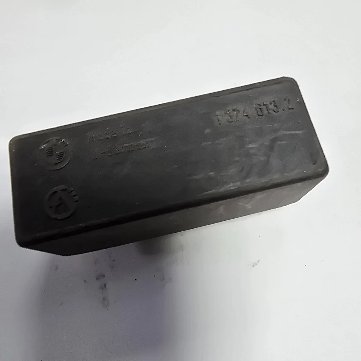 Relé BMW 5 E34 13746132 Usado