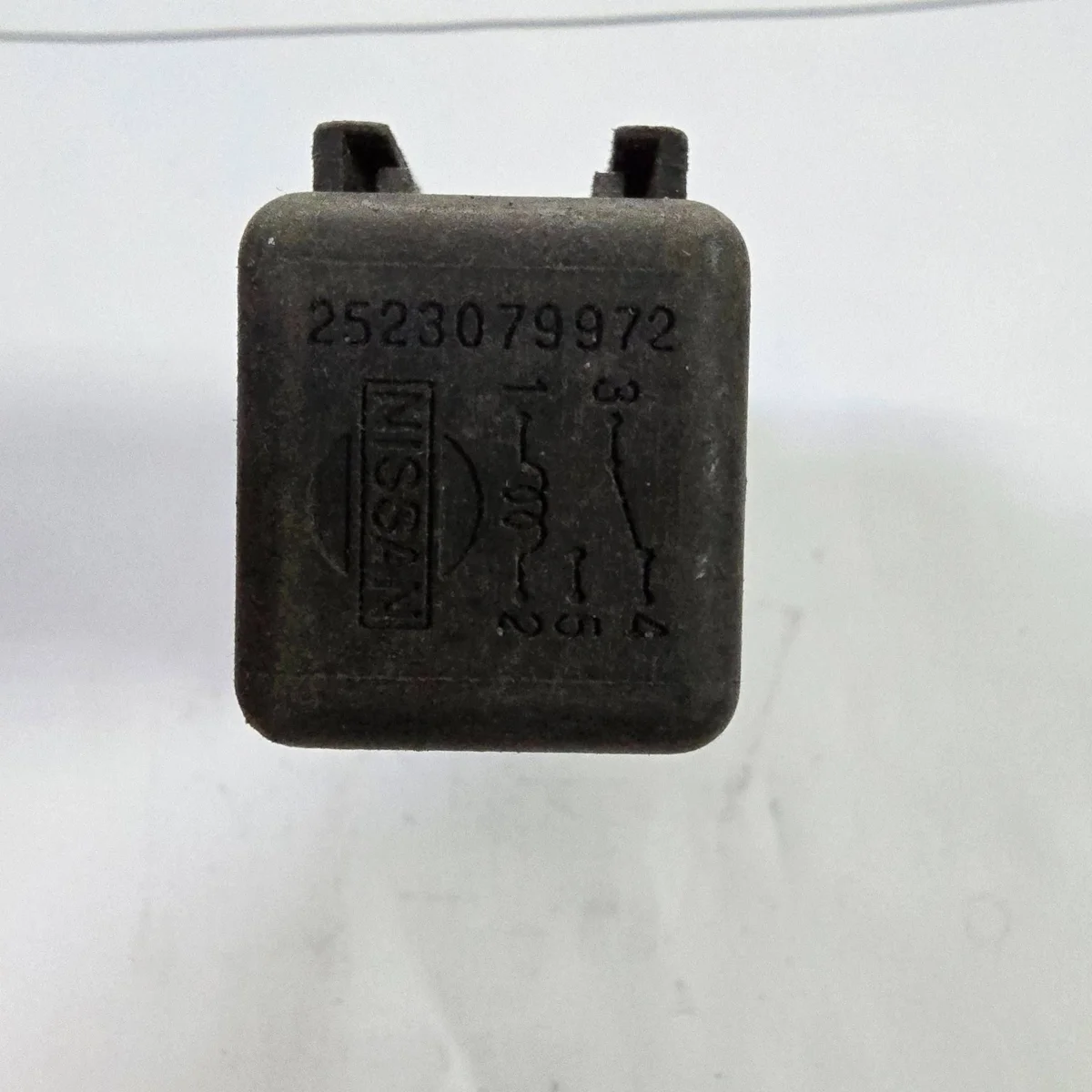 Relé Nissan 200 SX 2523079972