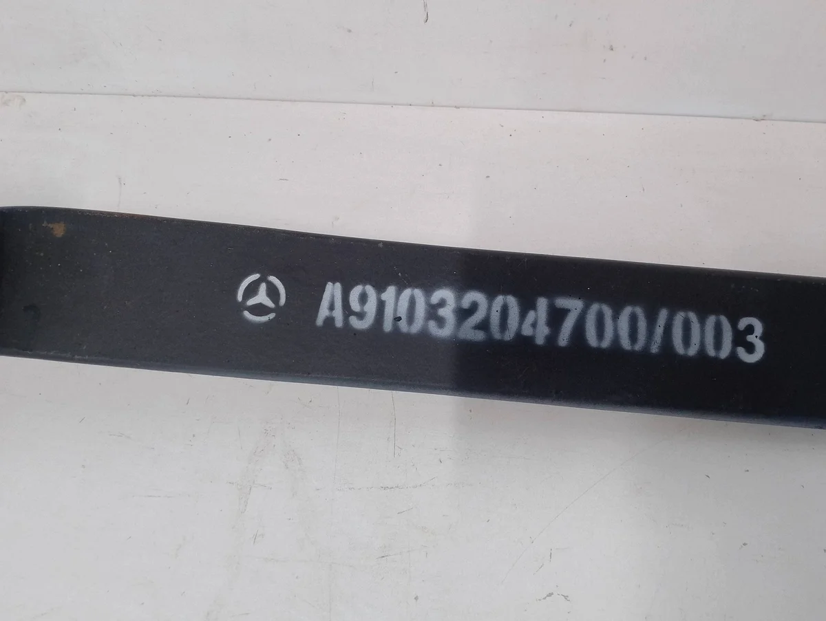 Mercedes Sprinter W910 Rear Leaf Spring image 4