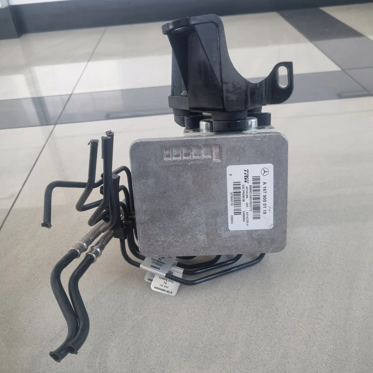 Bromspump ABS Mercedes GLE A1679000118