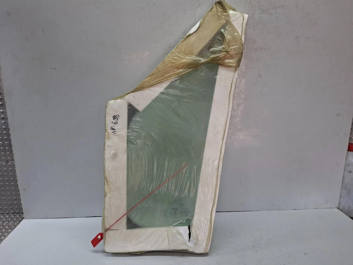 Fiat Ducato Right Door Window Used S26337608 image 3