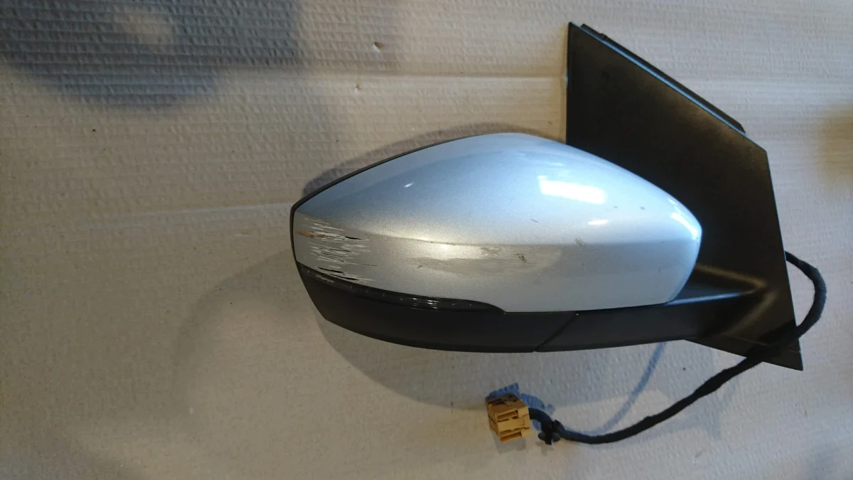Espelho Retrovisor Direito Polo V 6R 6 Pinos Europa