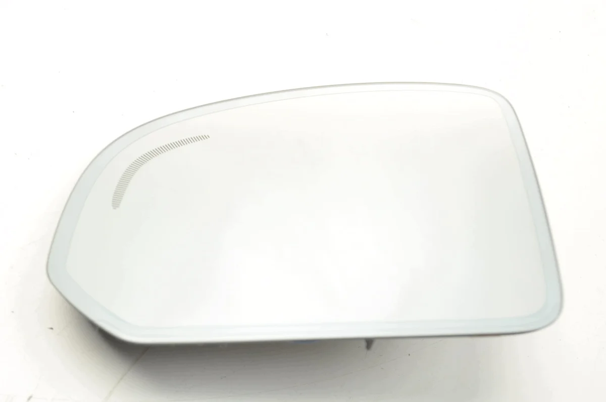 Volvo XC40 Mirror Glass Left 31477519