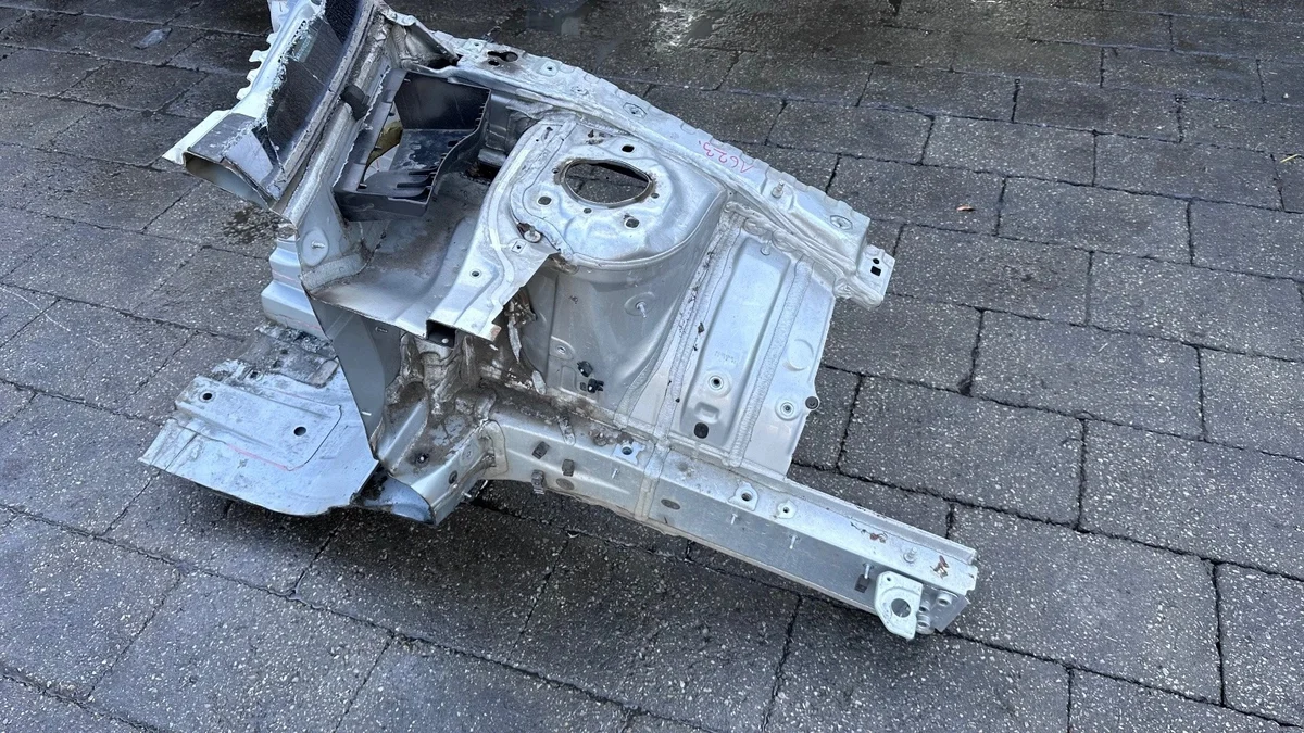 Longeron Gauche Mercedes Classe A W176