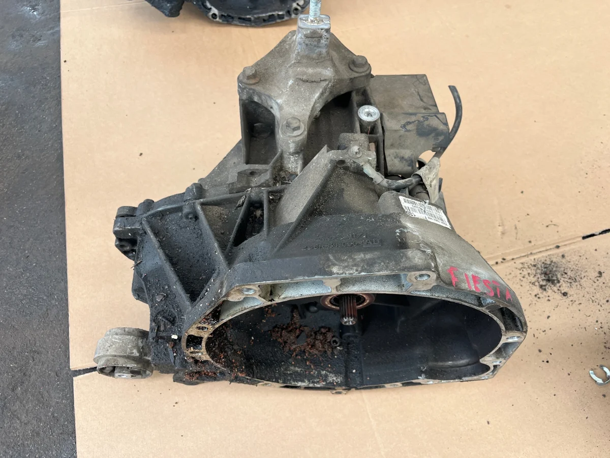Getriebe Ford Fiesta MK5 V 1.3 Benzin