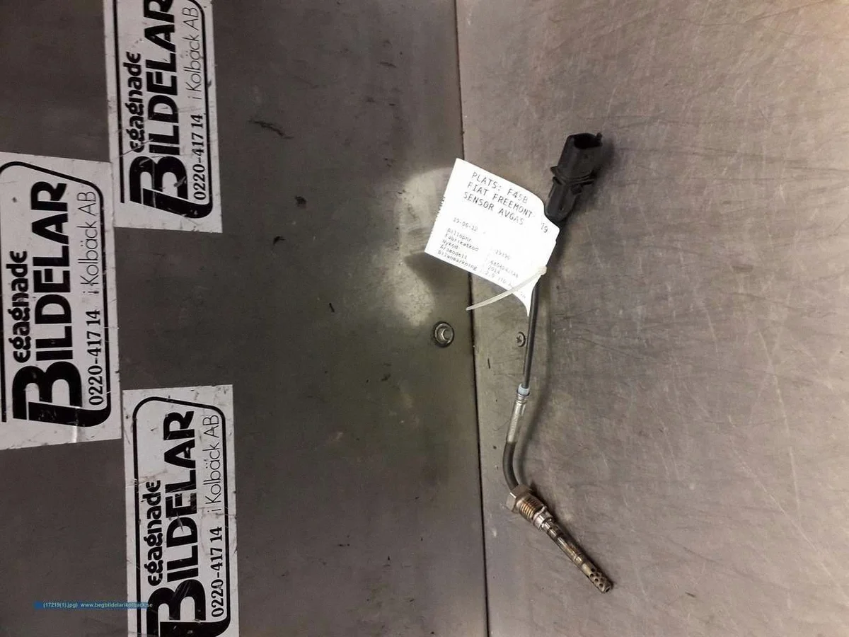 2014 Fiat Freemont Exhaust Gas Temp Sensor K68082426AB