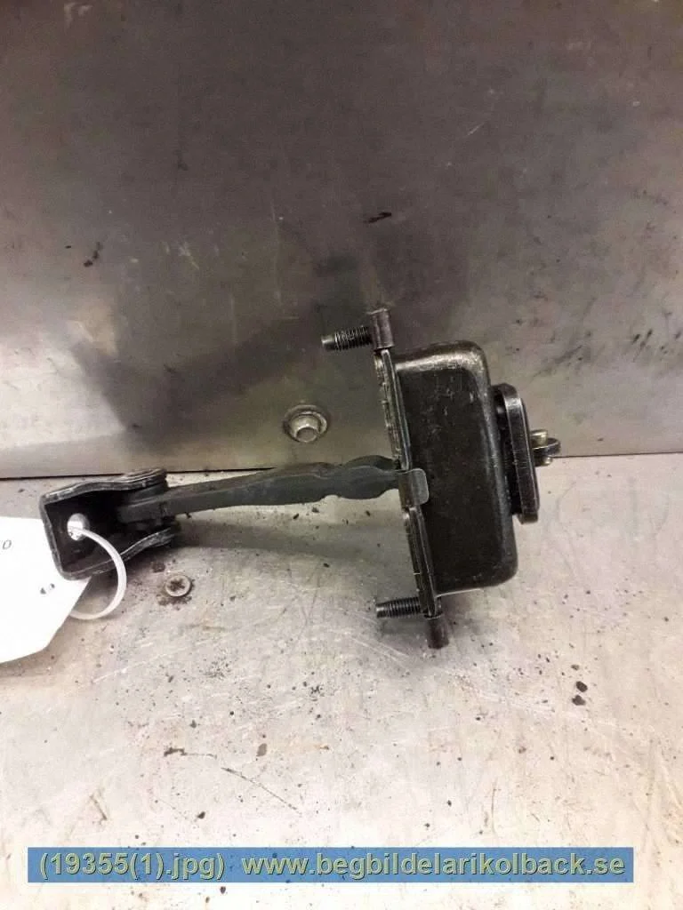 1991 BMW 3 E36 Door Limiter Front Used