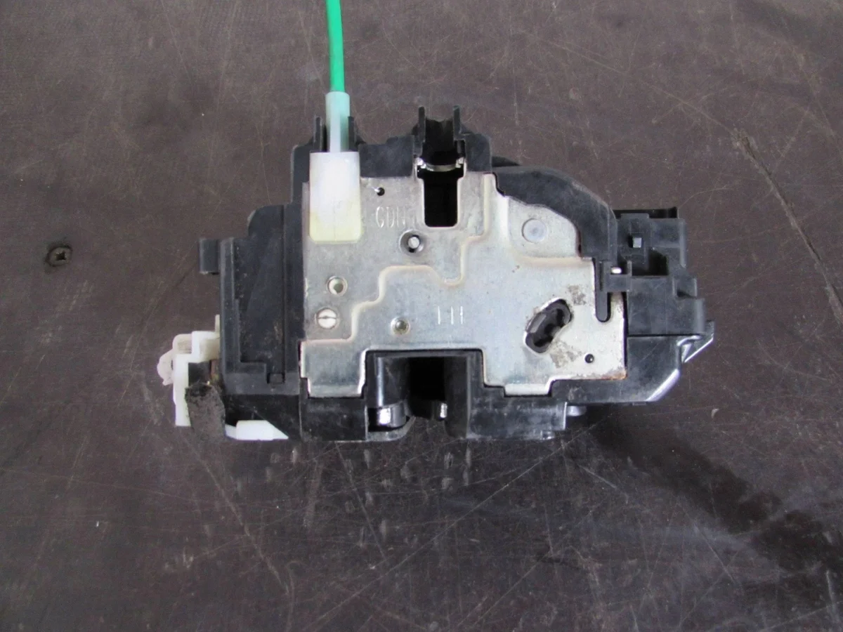 Schloss vorne links Hyundai i30 81310-2L020 image 5
