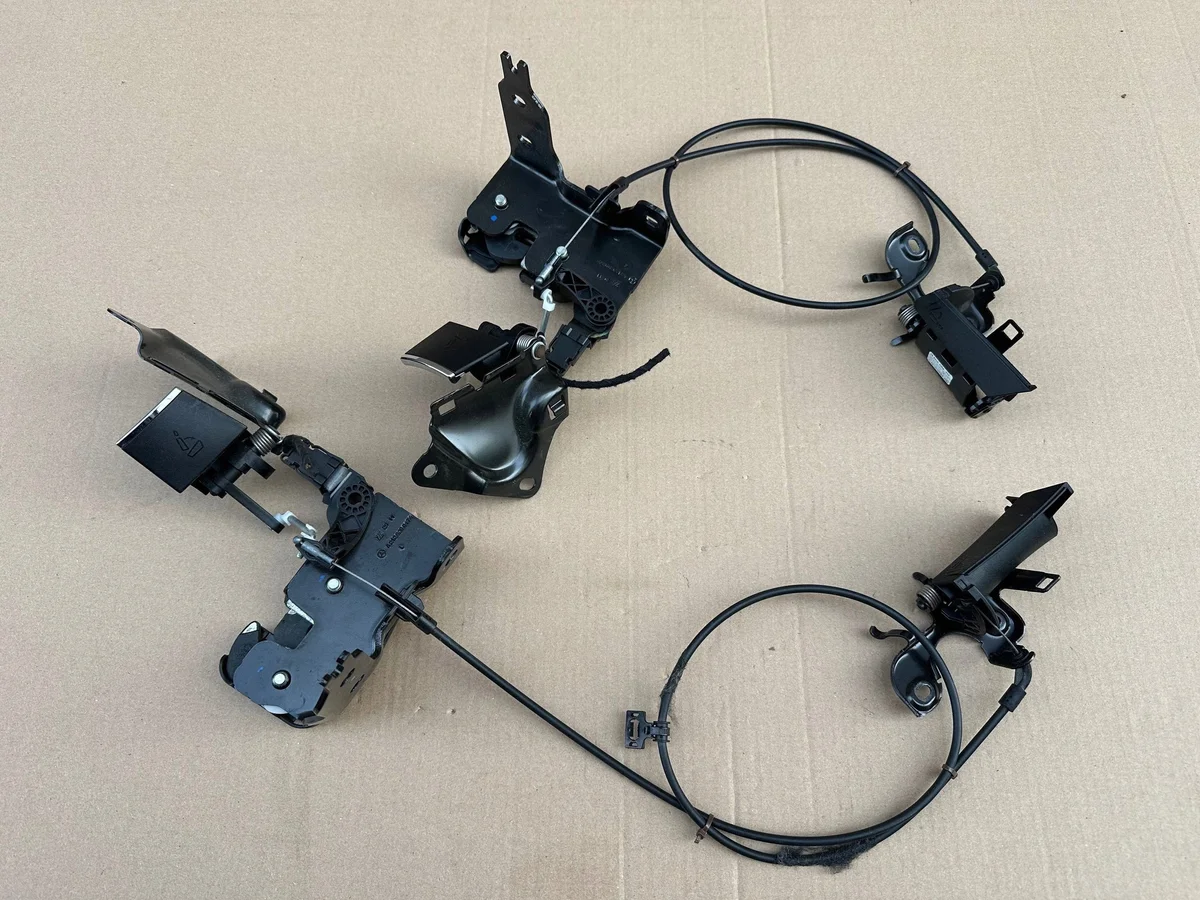 Cerradura Asiento Mercedes W212 Kombi A2129200276