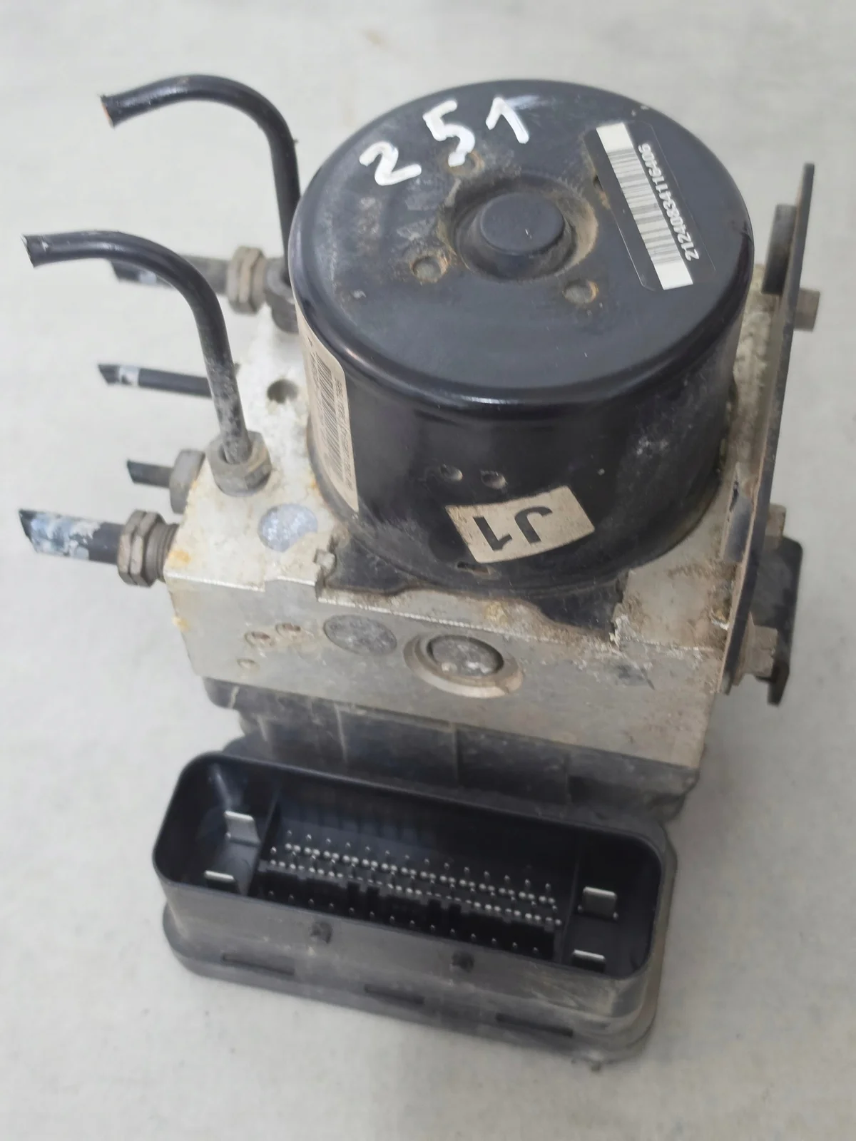 ABS Pumpe AV59-2C405-CC Ford Fiesta MK7 image 3