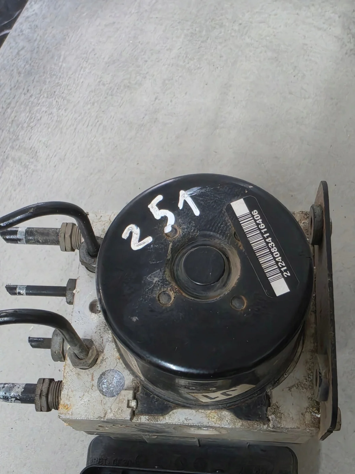 ABS Pumpe AV59-2C405-CC Ford Fiesta MK7 image 7