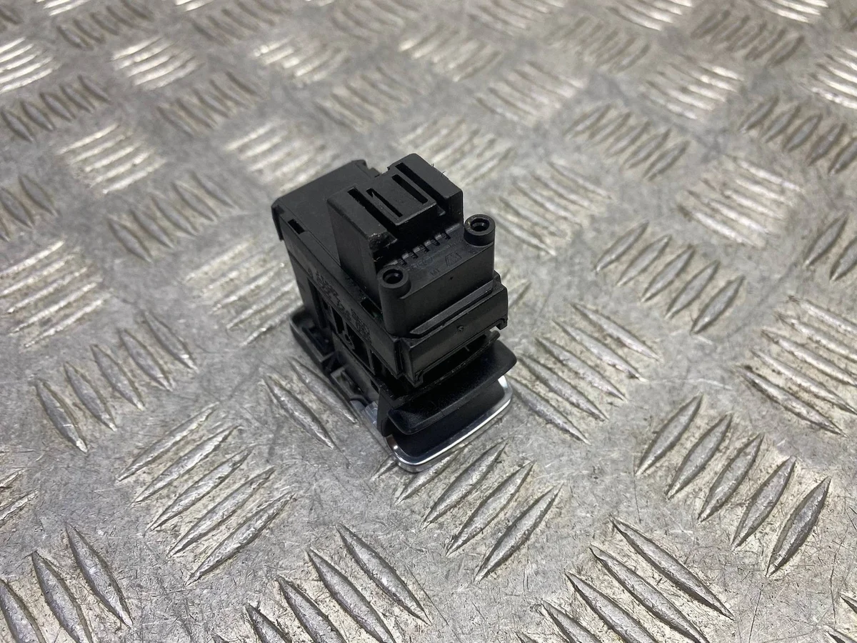 VW Golf VII Handbremsschalter 5G0927223D image 8