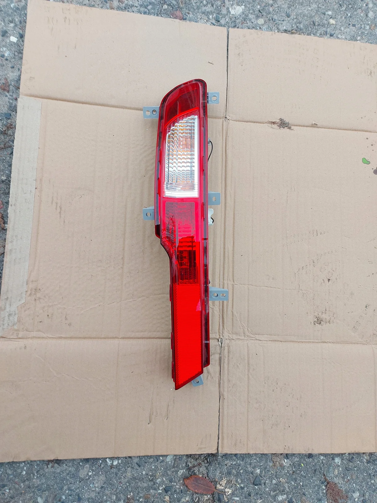 Lanterna Traseira Kia Sportage 3 92406-3U3