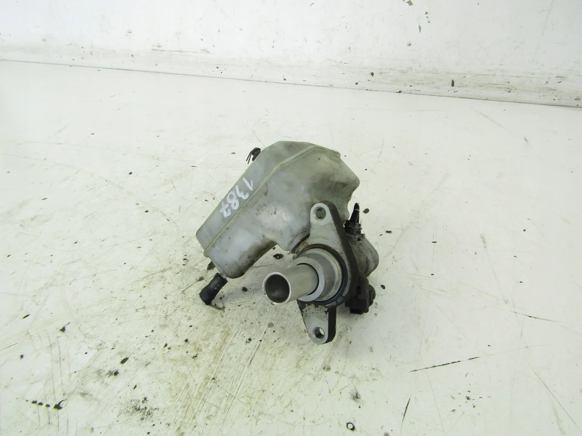 Cylindre principal frein VW Passat B6 3C1611301 image 4