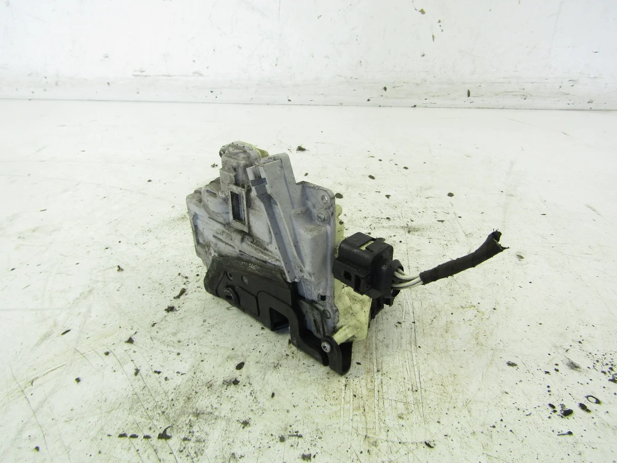 Volkswagen Passat B6 Achterslot Links image 5