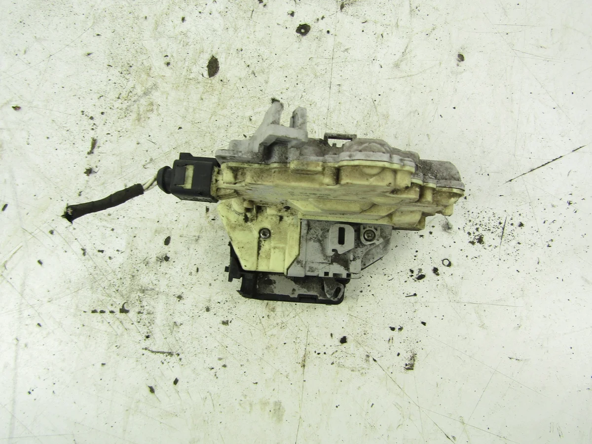 Volkswagen Passat B6 Achterslot Links image 7