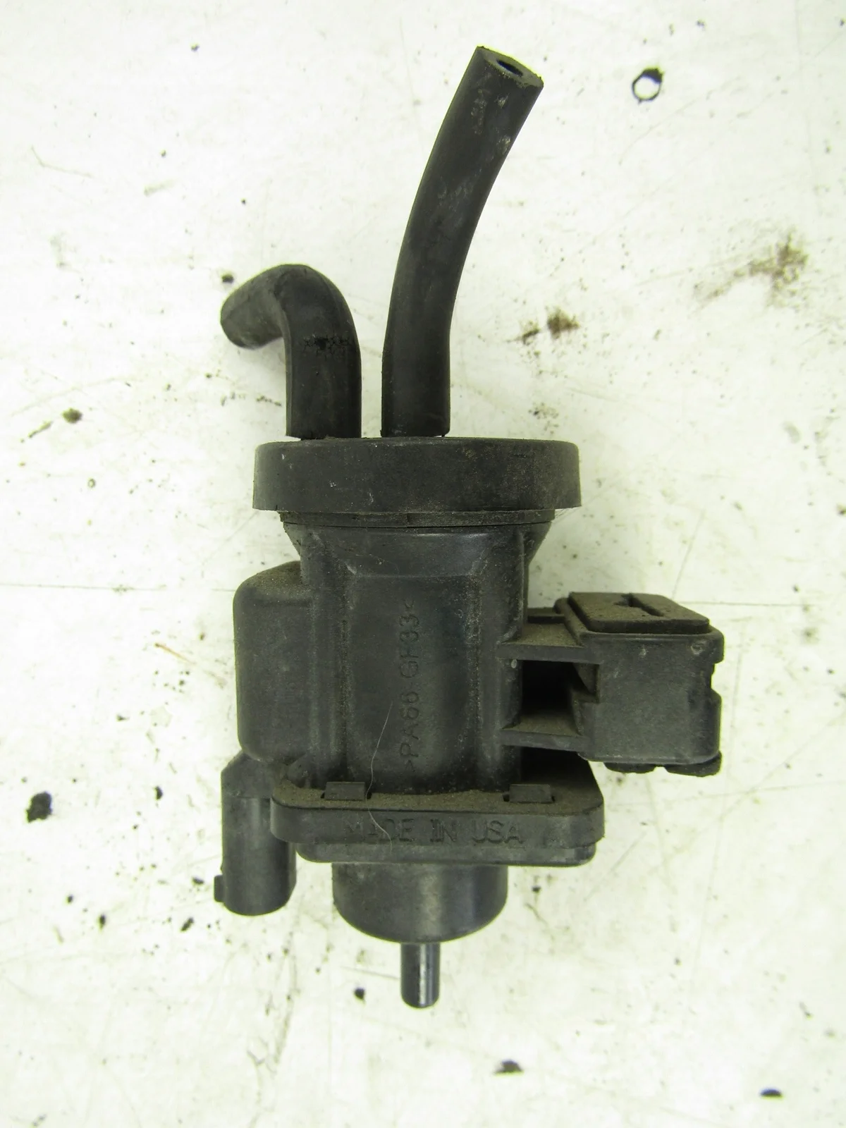 Mercedes-Benz 4715396 Unterdruckventil