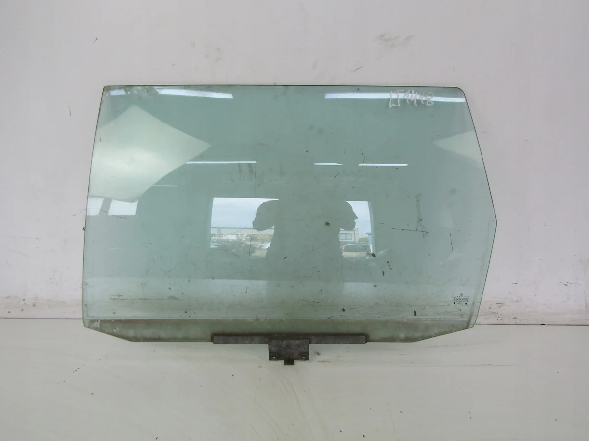 Cristal Puerta Trasera Izquierda VW Passat B4 AK-6-99502