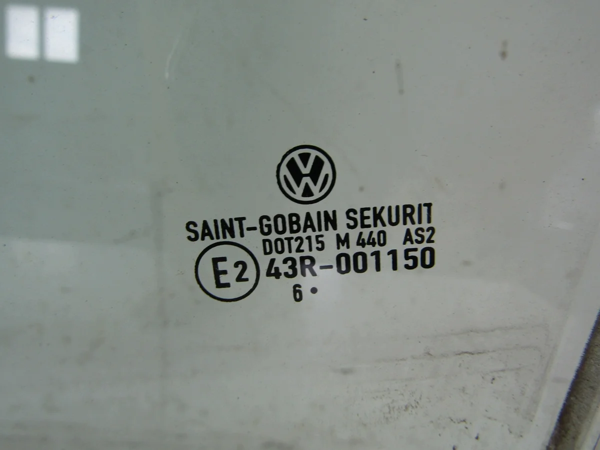 Vindruta Vänster Framdörr VW Fox AK-6-99516 image 3
