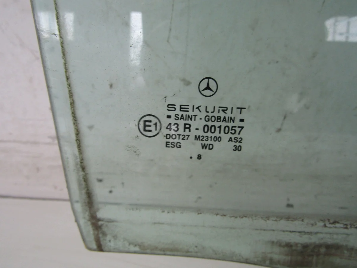 Mercedes C W202 Achterraam Rechts AK-6-99524 image 3