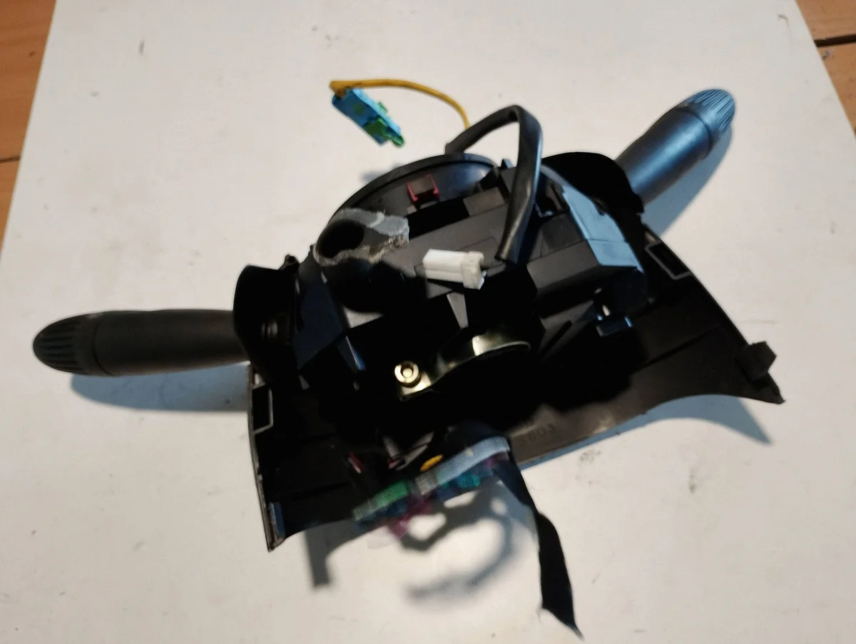 Fiat Combination Switch 00400087 Used image 4