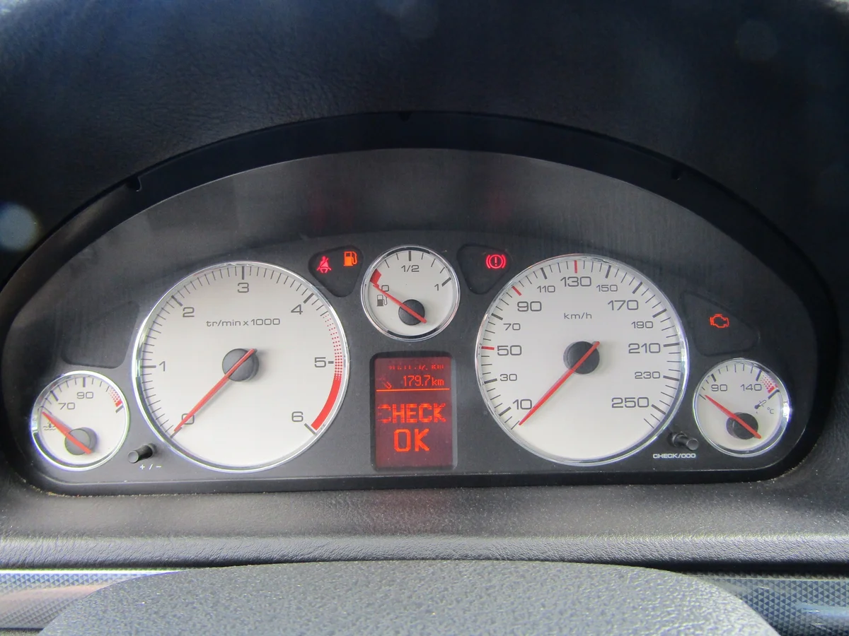 PEUGEOT 407 Tacho Instrumente AK-6-99552