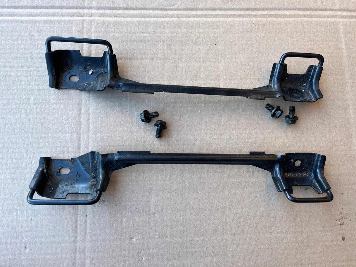 Soporte Isofix Tornillos Toyota Corolla E12