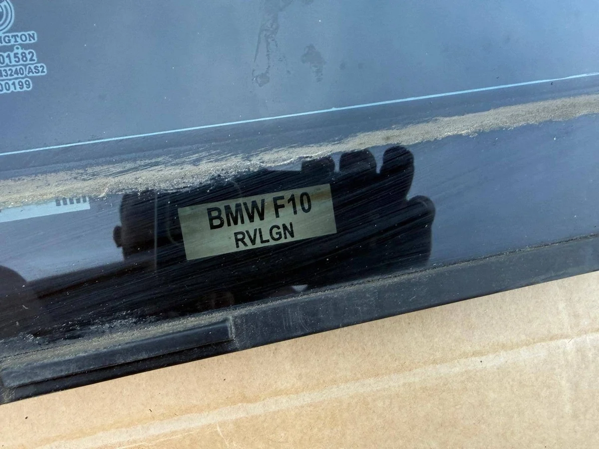 Triángulo Puerta Trasera Izquierda BMW Serie 5 F10 F11 image 3