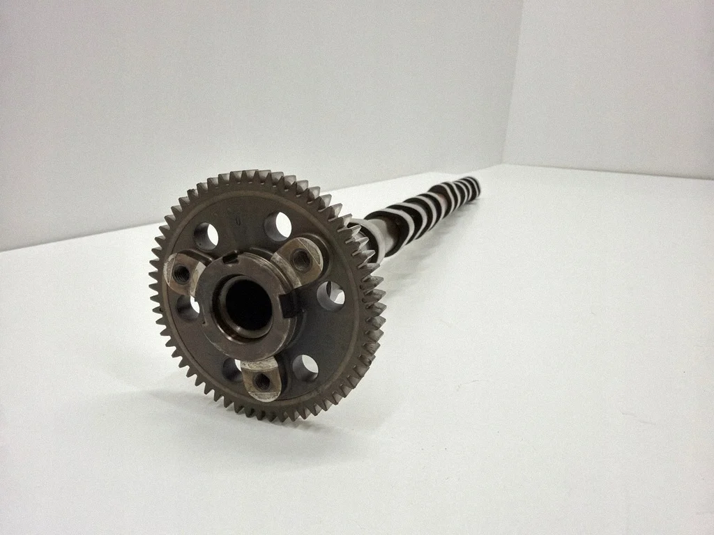 BMW 7791579 Albero a camme aspirazione usato
