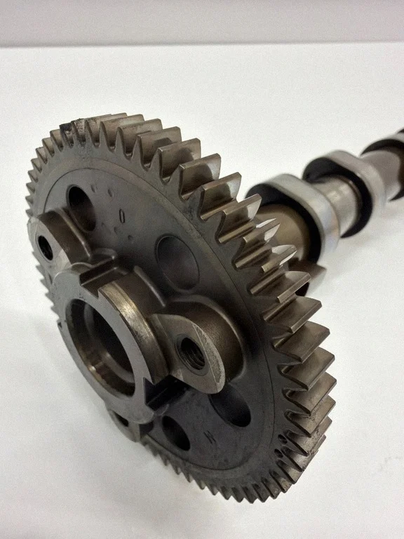 BMW Nockenwelle 7791579 gebraucht image 3