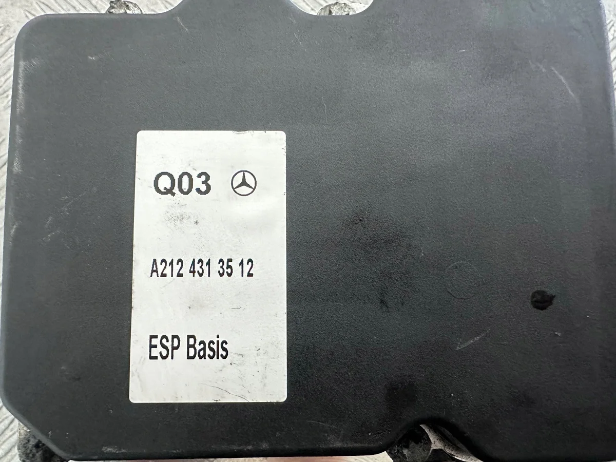 Mercedes E-Klasse W212 E350 3.0CDI Sterownik A2124313512