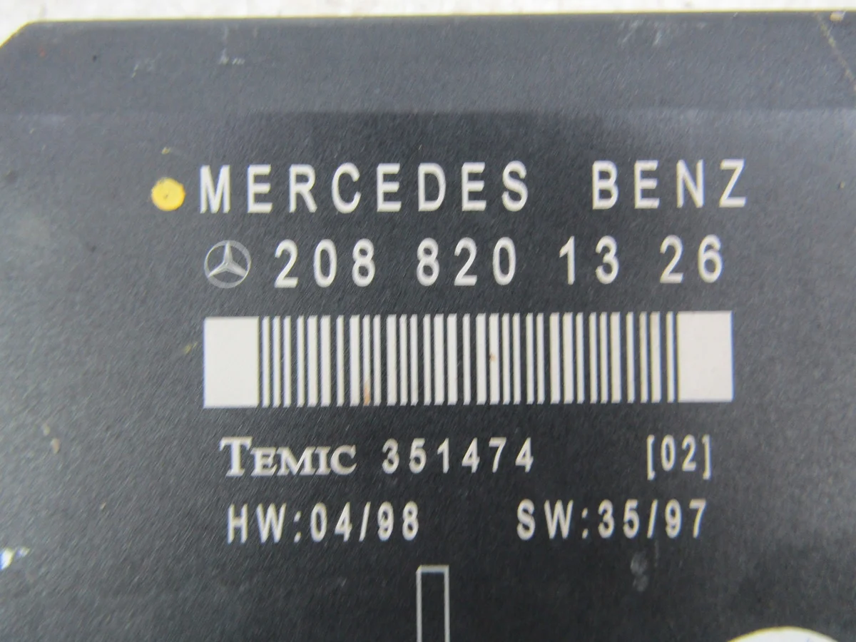 MERCEDES C W202 Dörrmodul 2088201326