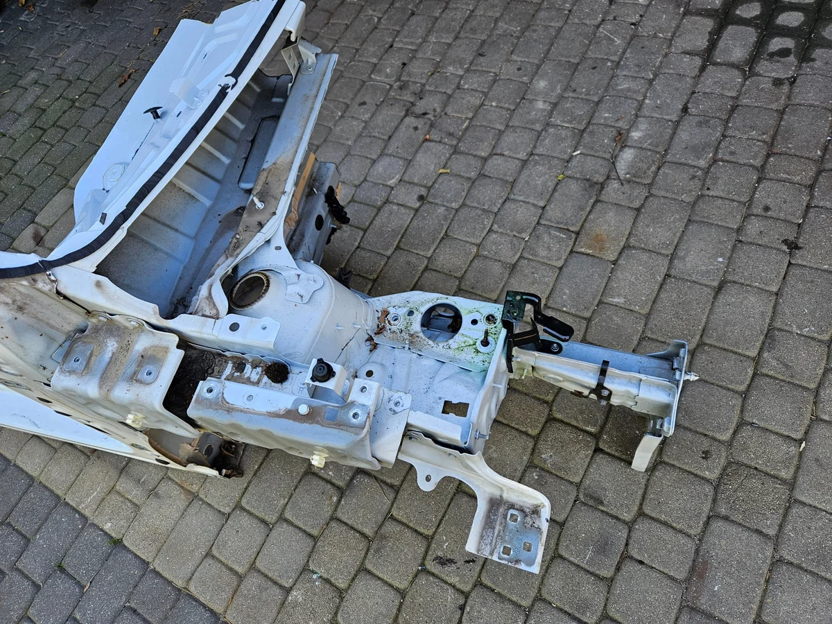 Renault Captur II Kotflügel rechts vorne