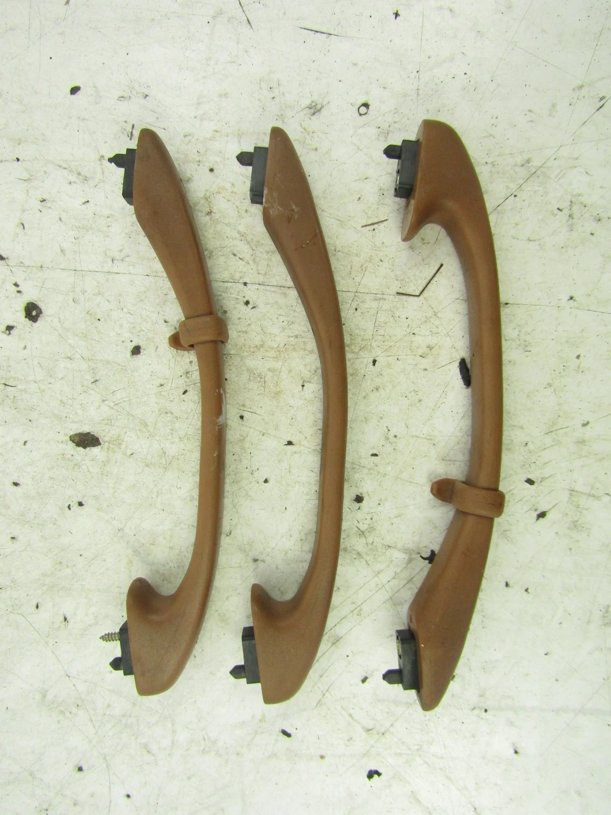 Poignée garniture Mercedes C W202 - AK-6-99646