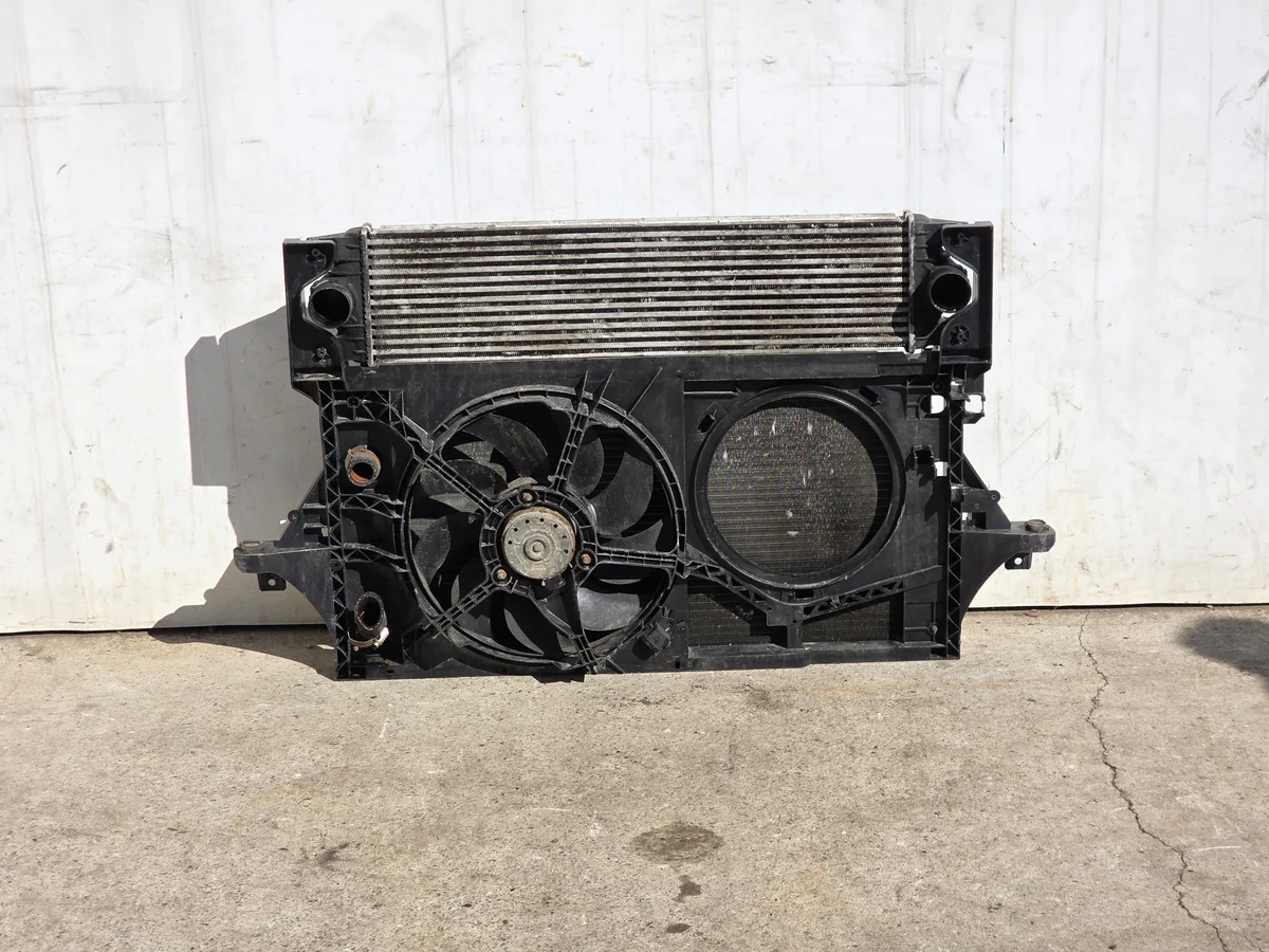 Renault Master II 2.5 DCI Front Complete Set image 3