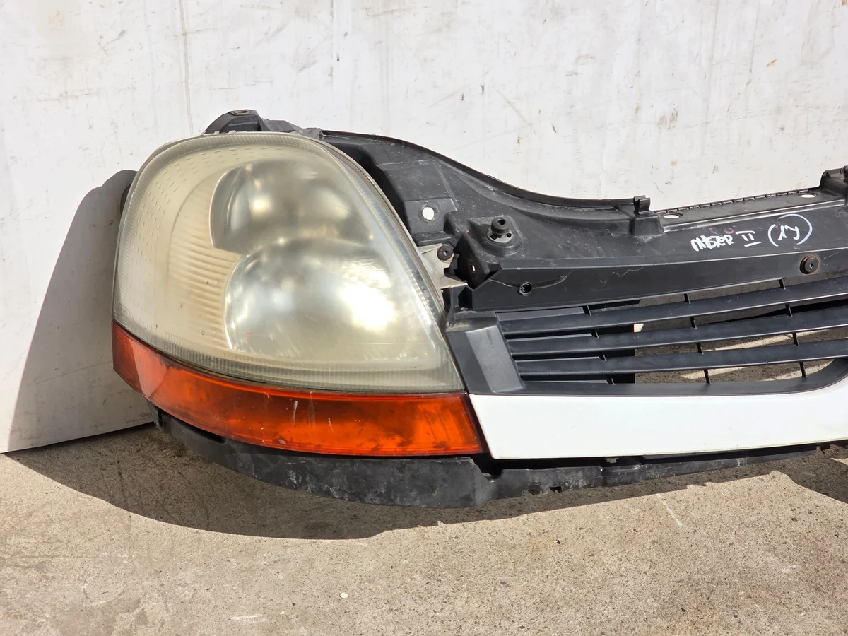 Renault Master II 2.5 DCI Front Complete Set image 9