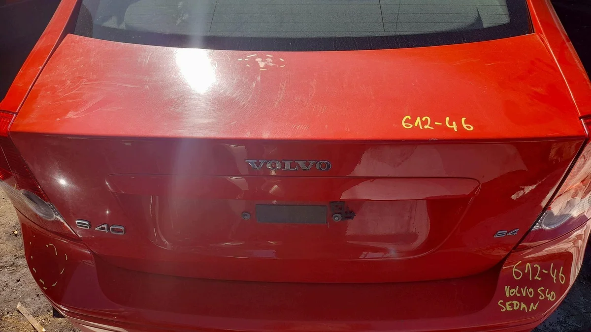 Hayon Volvo S40 II UYTHGRFEC Occasion