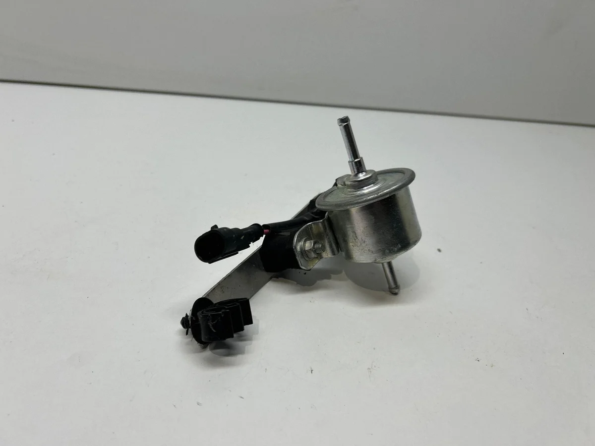 Relais Kraftstoffpumpe Ligier JS 50 GHM19174 image 4