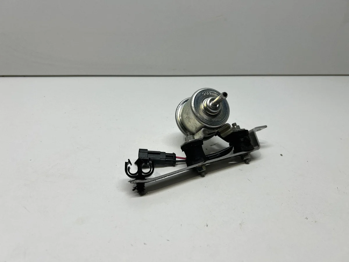 Relais Kraftstoffpumpe Ligier JS 50 GHM19174 image 6