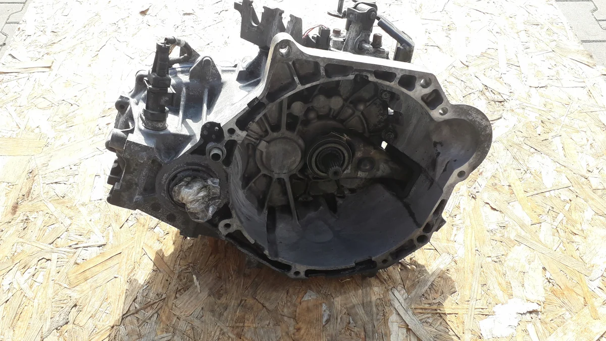 Versnellingsbak Kia Ceed I 1.4/1.6 M5CF1-1