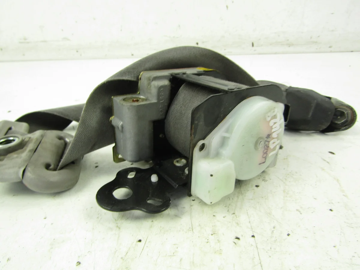 Toyota Corolla E11 Sicherheitsgurt AK-6-99263 image 4