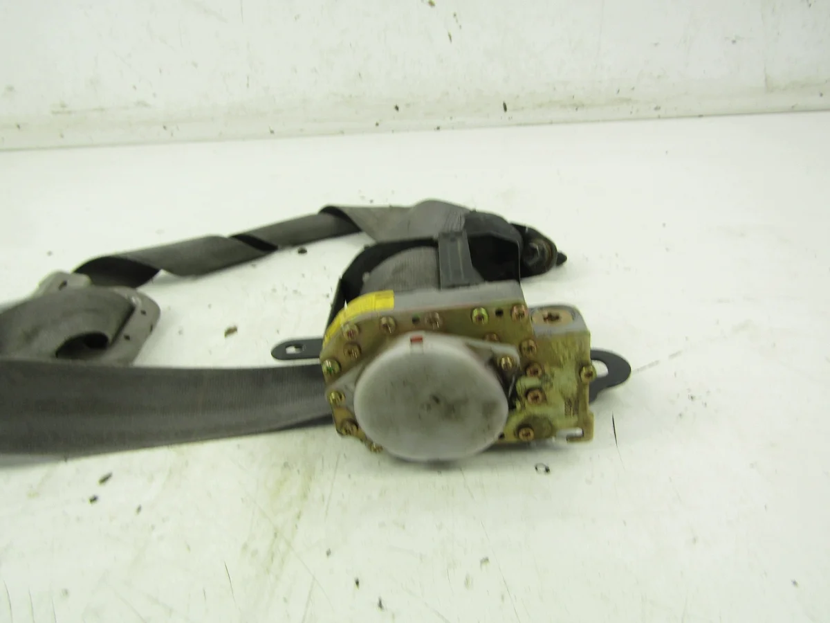 Toyota Corolla E11 Sicherheitsgurt AK-6-99263 image 6