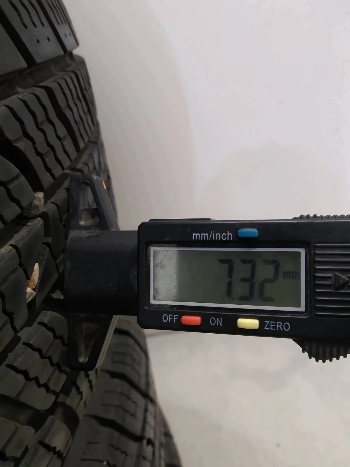 4x Ganzjahresreifen CATCHFORS WINDFORCE 185/55R14 image 5