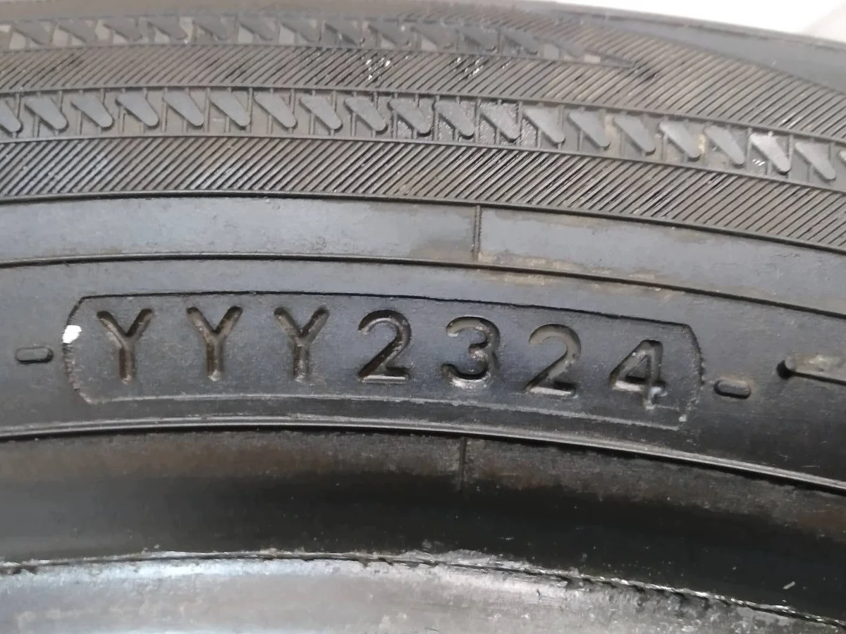 2x Yokohama Bluearth talvirengas 195/55R16 image 5