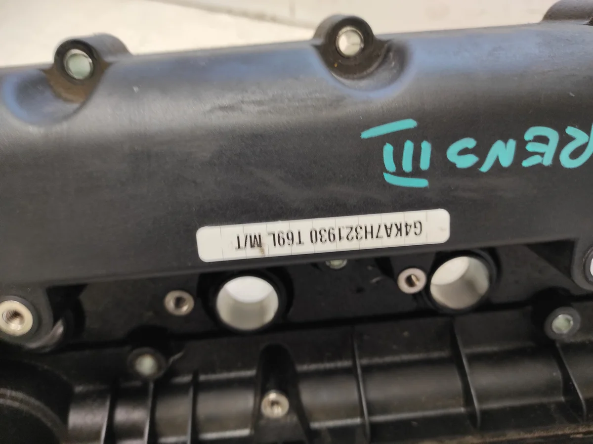 Ventildeckel Kia Carens III 2.0 gebraucht image 4