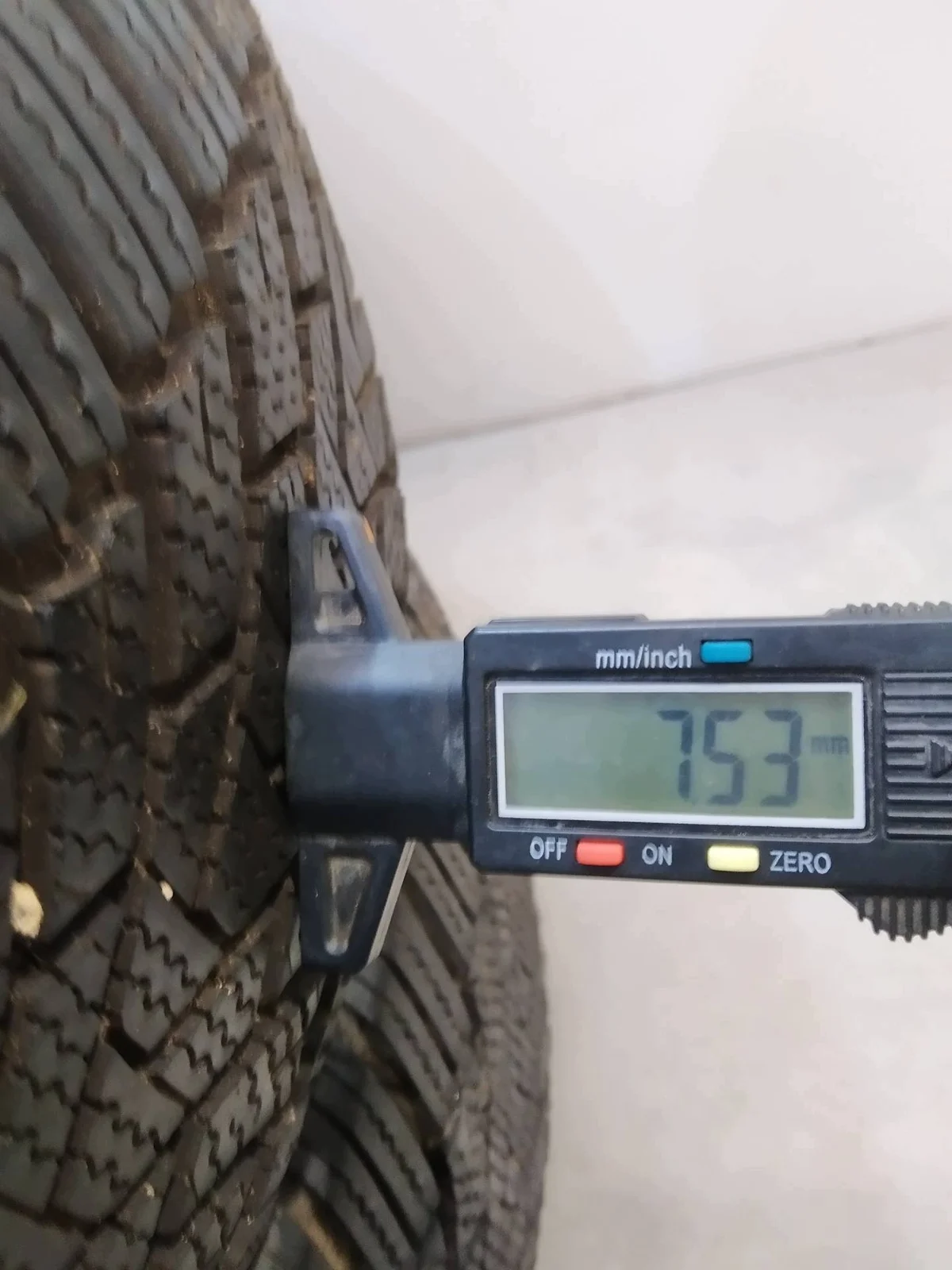 2x Pneu Hiver Arivo Winmaster Pro 195/65R15 Occasion image 10